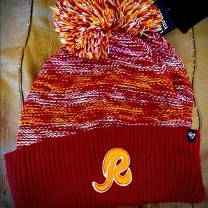 Brand New Never Worn Washington Redskins Knit Hat